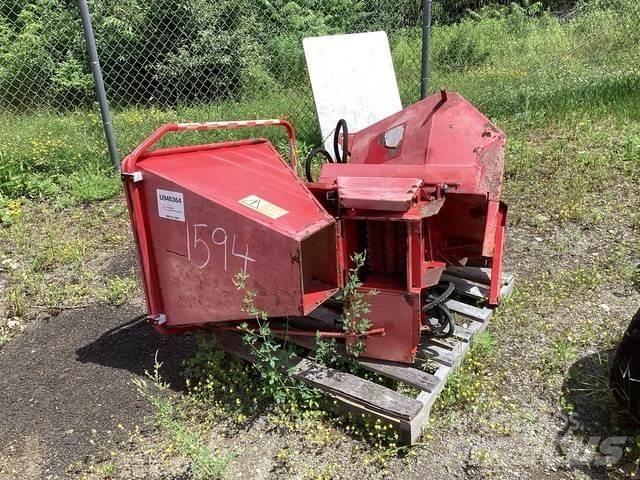 Junkkari HJ 4 Holzhäcksler