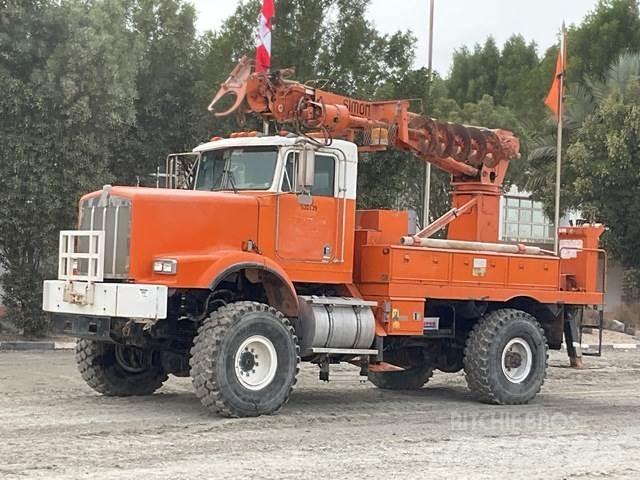 Kenworth C500 Fahrzeug mit mobiler Bohranlage