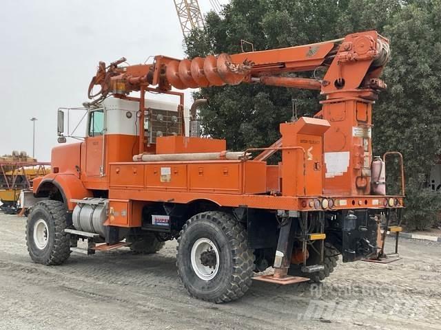 Kenworth C500 Fahrzeug mit mobiler Bohranlage