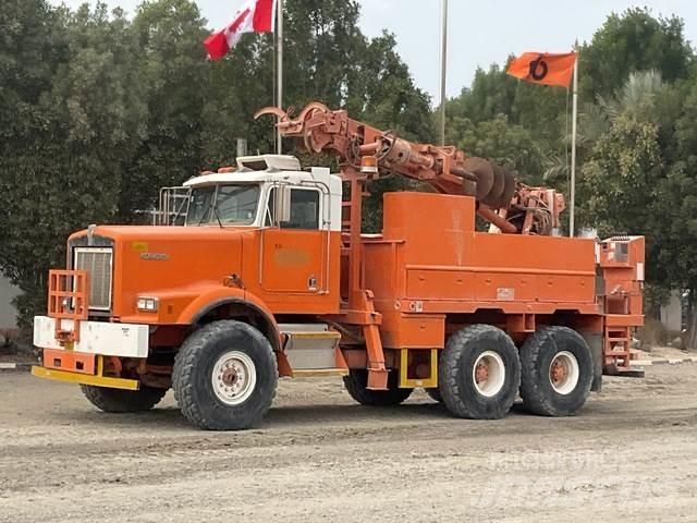 Kenworth C500 Fahrzeug mit mobiler Bohranlage