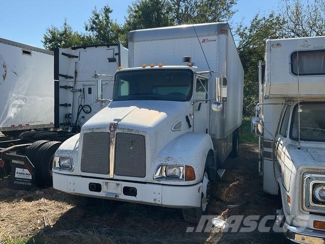 Kenworth T300 Kofferaufbau