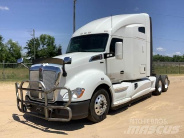Kenworth T680 Sattelzugmaschinen