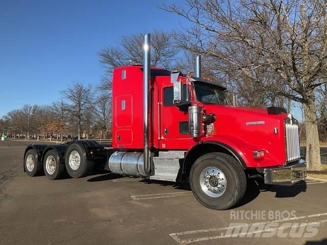 Kenworth T800 Sattelzugmaschinen