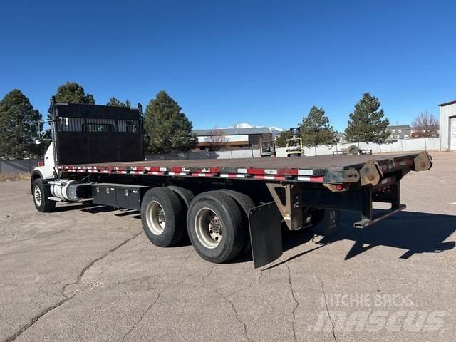 Kenworth T800 Pritschenwagen/Pritschenwagen mit Seitenklappe