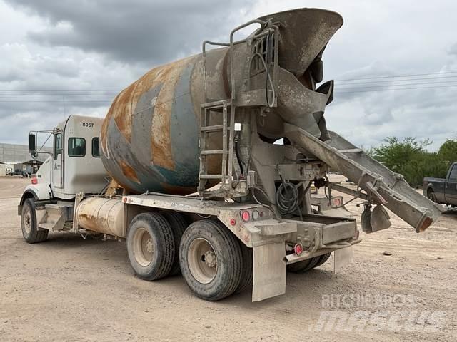 Kenworth T800 Andere Fahrzeuge