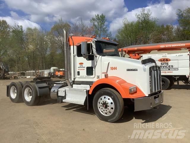 Kenworth T800 Sattelzugmaschinen