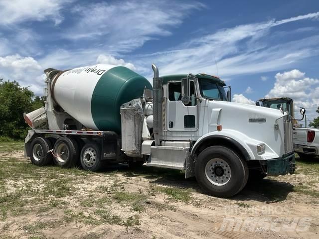 Kenworth T800 Andere Fahrzeuge