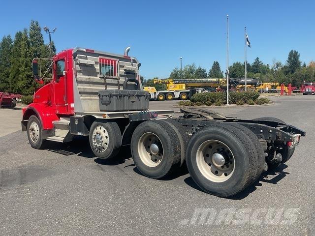 Kenworth T800 Sattelzugmaschinen