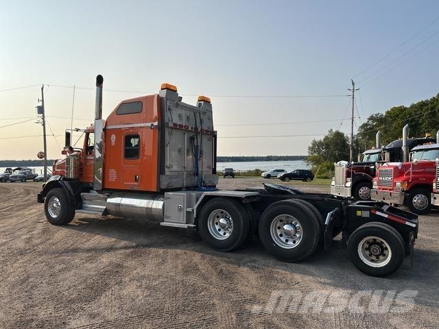 Kenworth T800 Sattelzugmaschinen