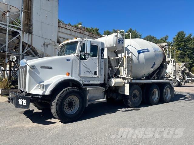 Kenworth T800 Andere Fahrzeuge