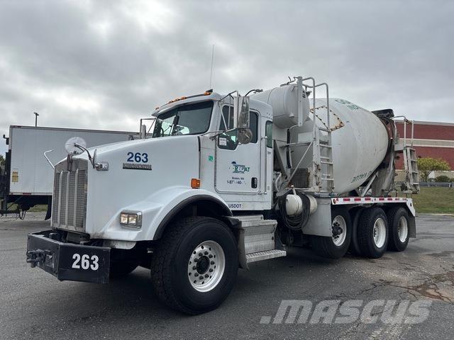 Kenworth T800 Andere Fahrzeuge