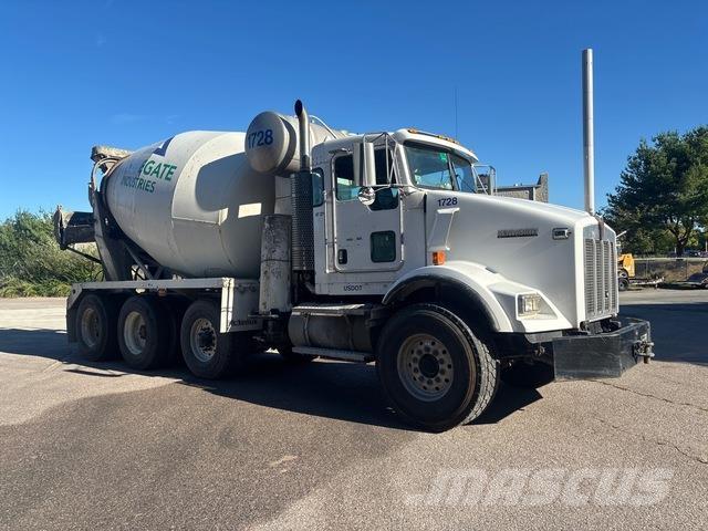 Kenworth T800 Andere Fahrzeuge