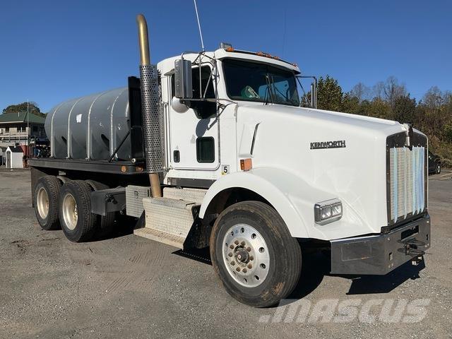 Kenworth T800 Wassertanker
