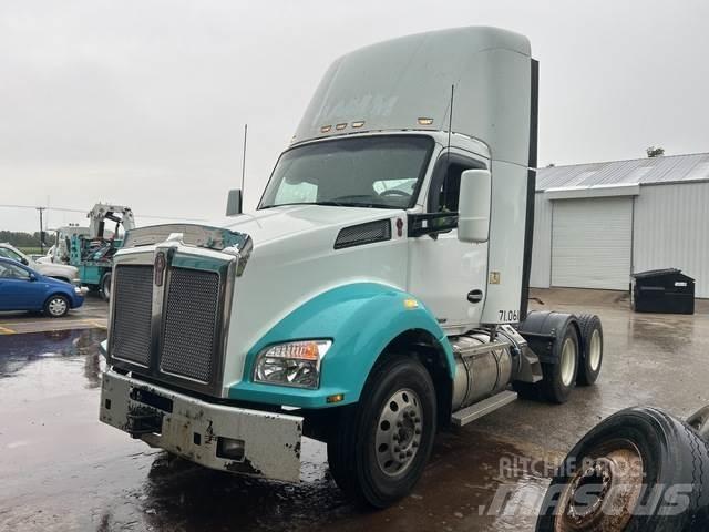 Kenworth T880 Sattelzugmaschinen