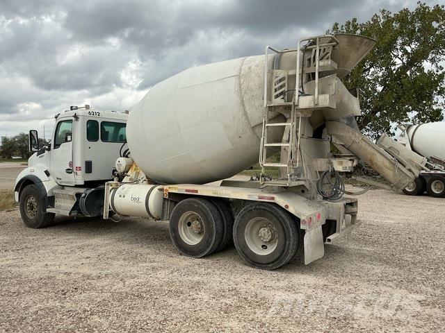 Kenworth T880 Andere Fahrzeuge