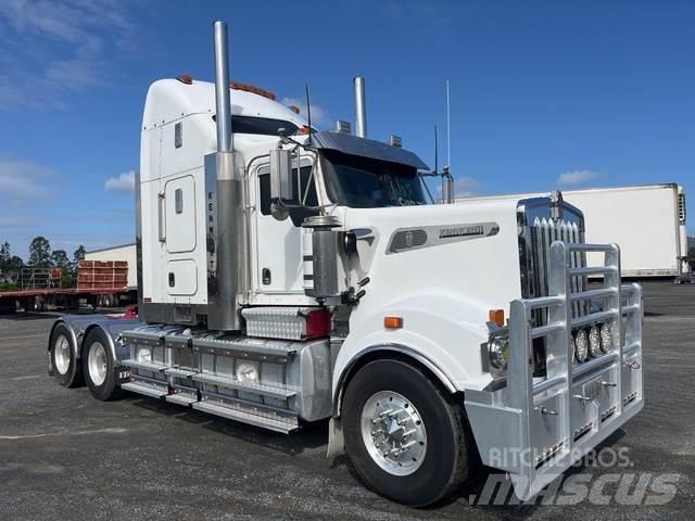Kenworth T909 Sattelzugmaschinen