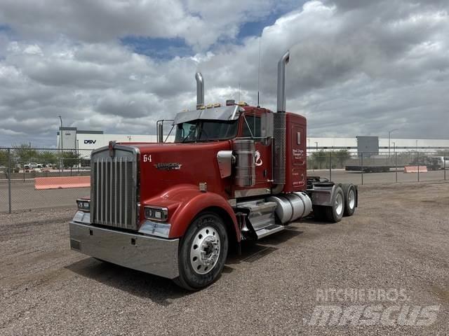 Kenworth W900 Sattelzugmaschinen