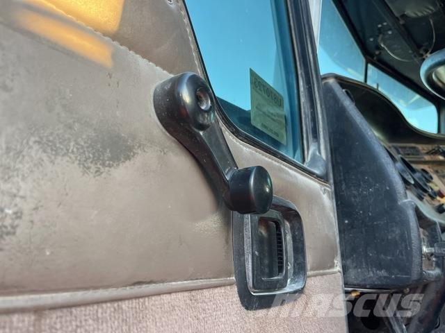 Kenworth W900 Andere Fahrzeuge