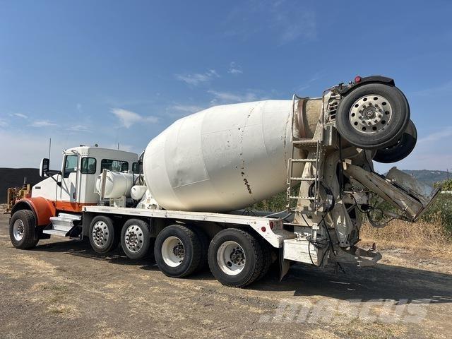 Kenworth W900B Andere Fahrzeuge