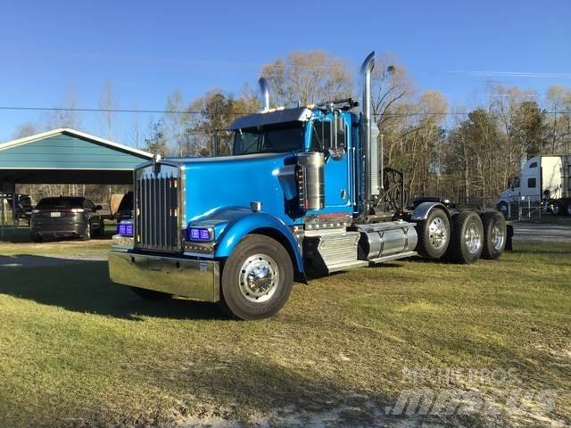 Kenworth W900L Sattelzugmaschinen
