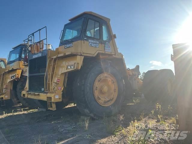 Komatsu 330M Dumper - Knickgelenk