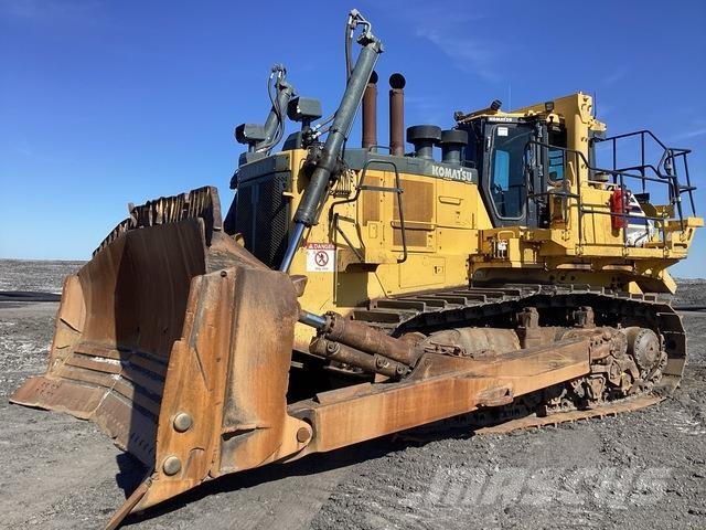 Komatsu D375A Bulldozer