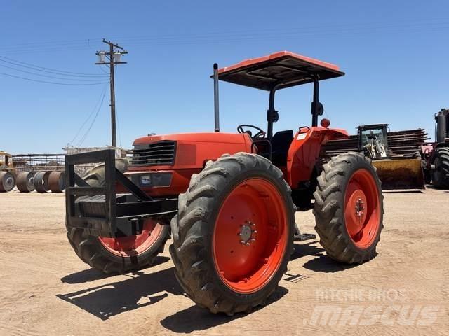 Kubota M9000 Traktoren
