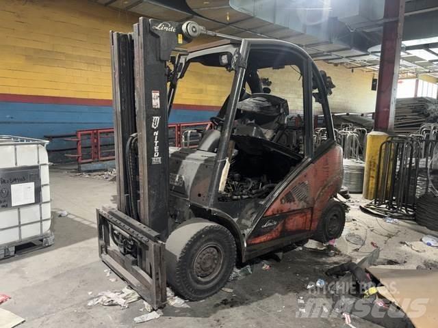 Linde H30T Sonstige Baumaschinen