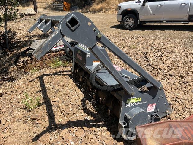 Loftness  Sonstige Bodenbearbeitung