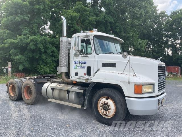 Mack CH613 Sattelzugmaschinen