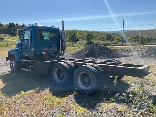 Mack CH613 Kabinen