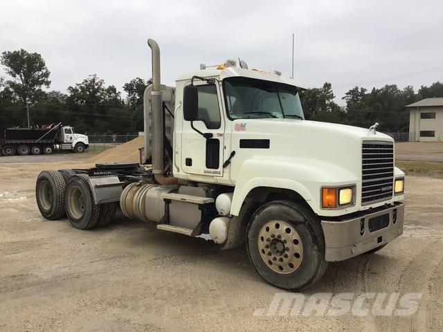 Mack CHU613 Sattelzugmaschinen