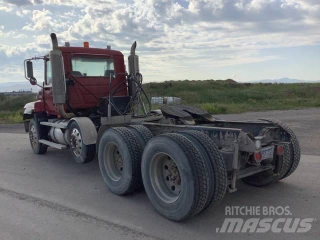Mack CL733 Sattelzugmaschinen