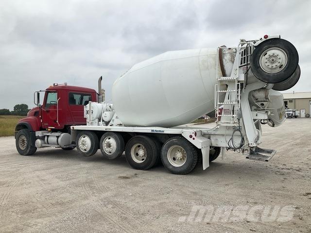 Mack CV513 Andere Fahrzeuge