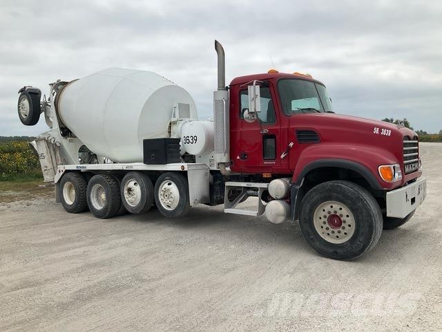 Mack CV513 Andere Fahrzeuge