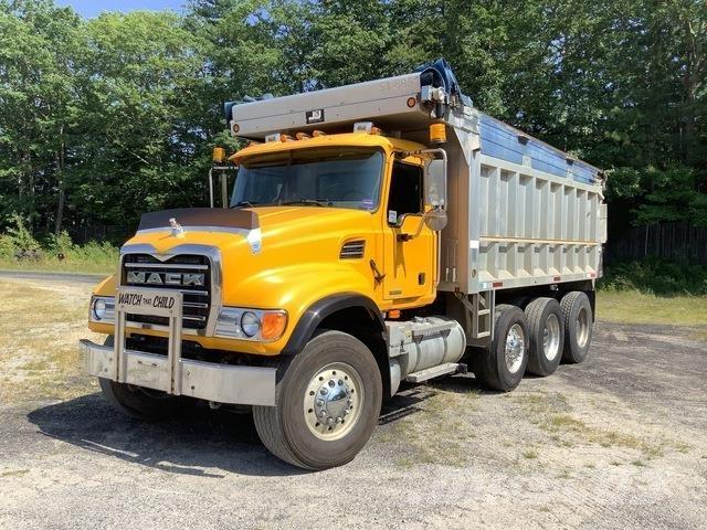 Mack CV713 Kipper