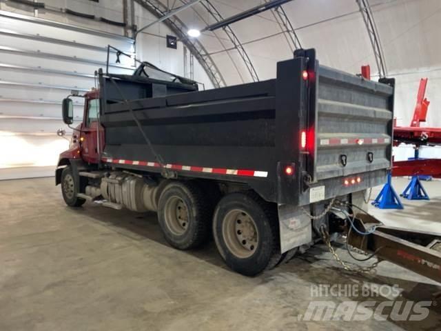 Mack CXU613 Kipper