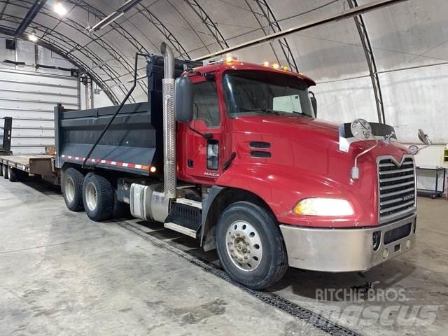 Mack CXU613 Kipper