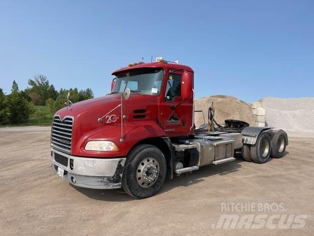 Mack CXU613 Sattelzugmaschinen