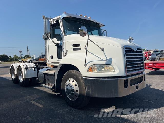 Mack CXU613 Sattelzugmaschinen