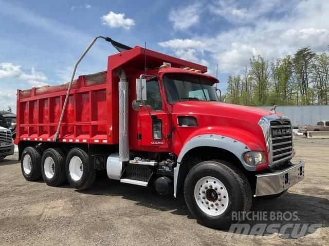 Mack GU713 Kipper