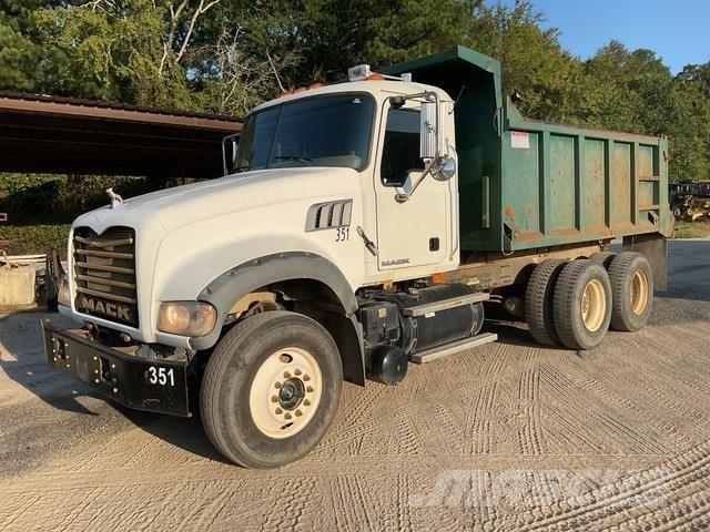 Mack GU713 Kipper
