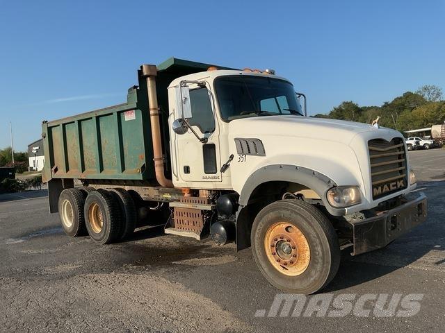 Mack GU713 Kipper