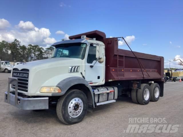 Mack GU813 Kipper