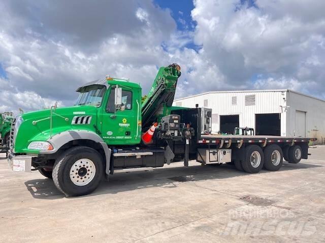 Mack GU813 Andere Fahrzeuge