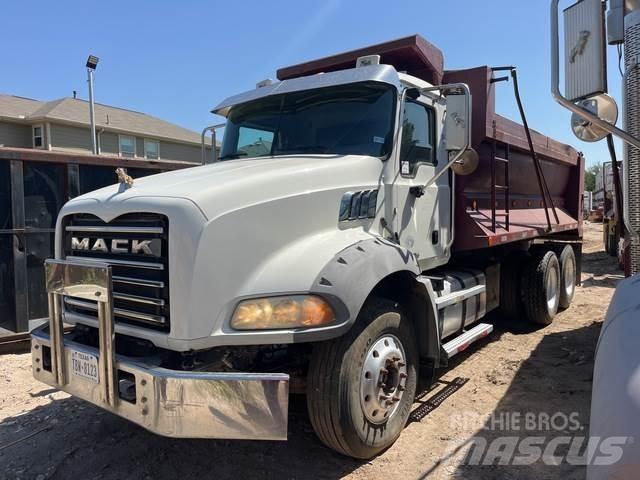 Mack GU813 Kipper