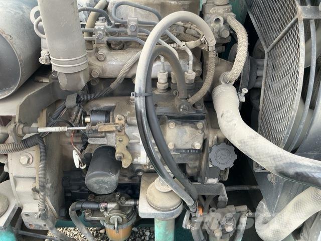 Maeda HF090-3 Teleskopbühnen