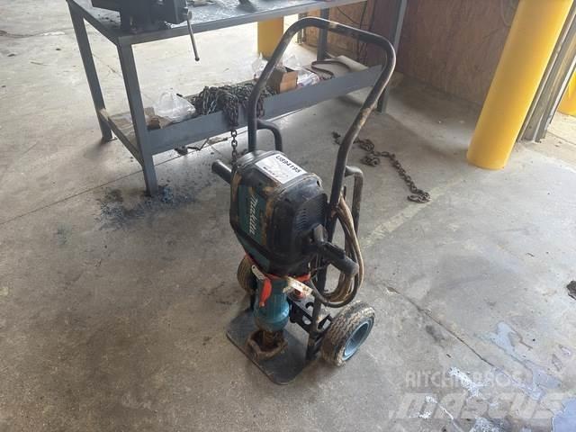 Makita HM1812 Sonstige Baumaschinen