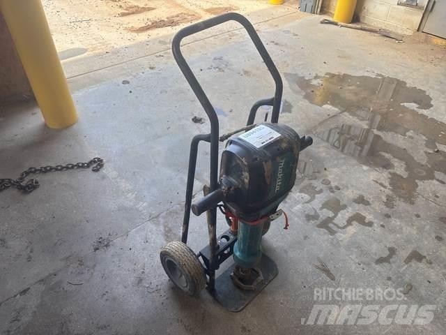 Makita HM1812 Sonstige Baumaschinen