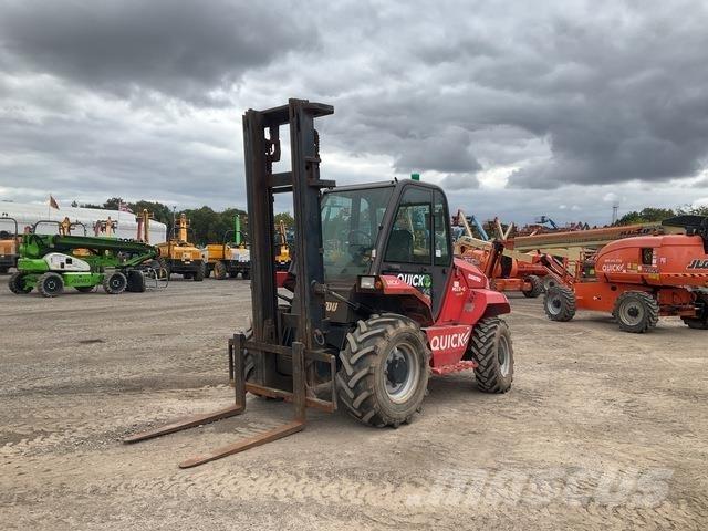 Manitou M26-4 Geländestapler